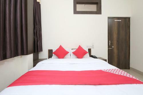 Oyo 29788 Hotel Tushar Palace