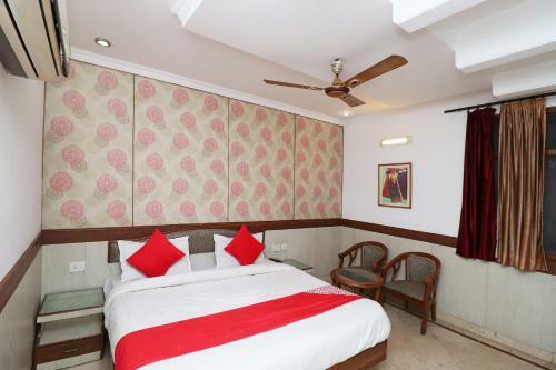 Oyo 29788 Hotel Tushar Palace