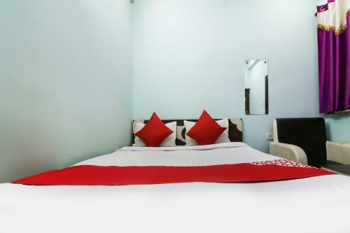 Oyo Flagship 42780 Hotel Neelkanth