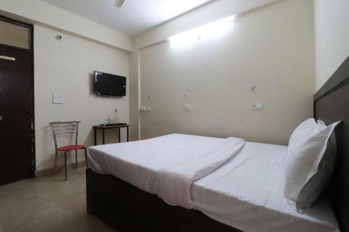 Hotel Oyo Flagship 85704 Kalptaru