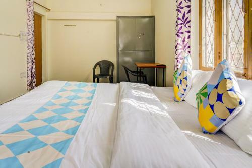 Hostal Oyo 78707 Pink House
