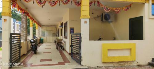 Hostal Guru Kripa Guest House