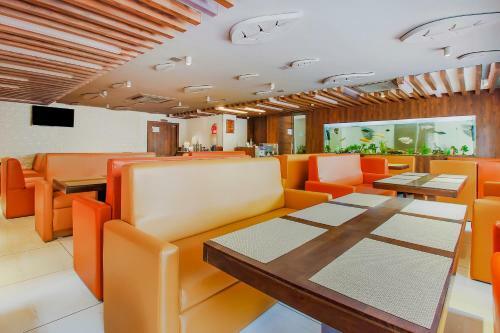 Capital O76170 Hotel Mayukha