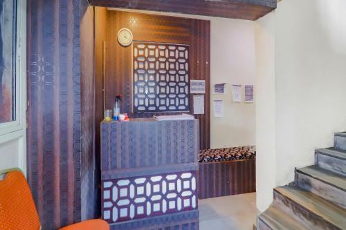 Hotel Spot On 78138 New Hi-tech Lodge