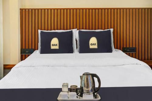 Townhouse Oak Hotel V