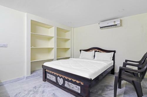 Hotel Oyo 85380 Megha Residency