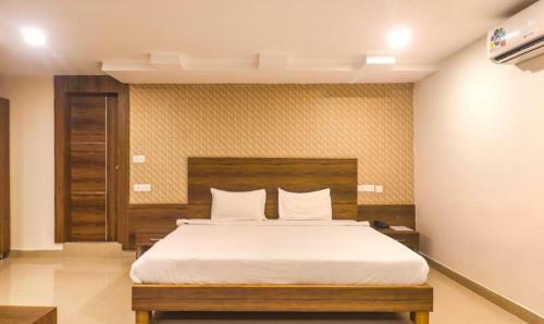 Hotel The Landmark Banjara Hills