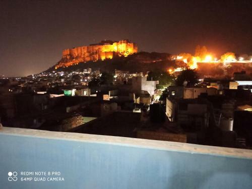 Hostal Shyam Guest House