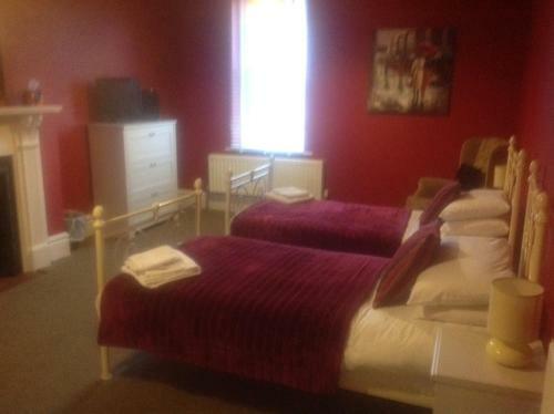 Hostal Portland House