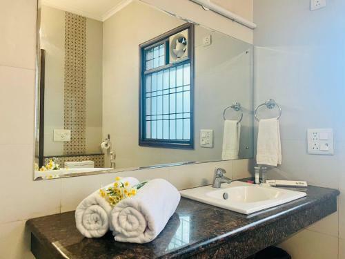 Apartamento Bluo Modern Studio - Dlf Galleria Market