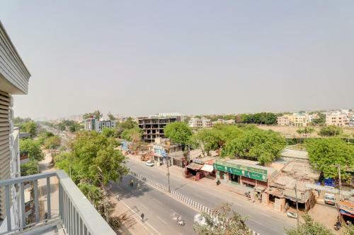 Hotel Oyo 80176 Collection O Star Key Residency
