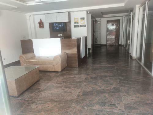 Hotel Singh Service Apartment Medanta
