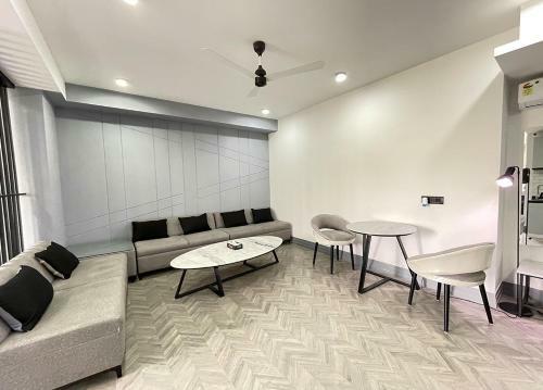 Bedchambers Serviced Apartments - Mg Road