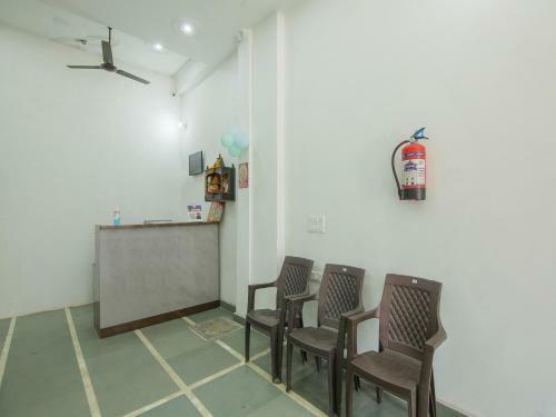 Hotel Oyo Flagship 83393 Ashoka Inn