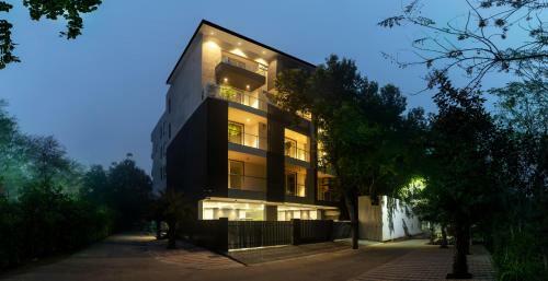 Perch Service Apartment-mg Road