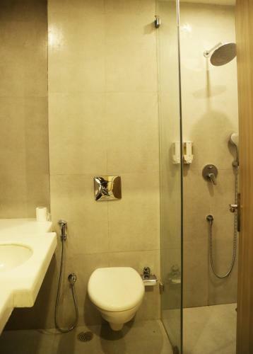 Hotel Ratangarh Palace