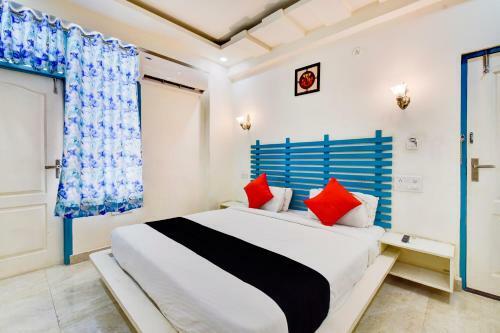 Capital O 81295 Hotel Coracao Inn