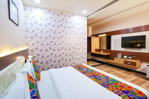 Fabhotel Royal Gm Plaza