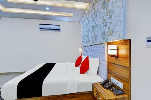 Townhouse 668 Hotel Vaishali Grand