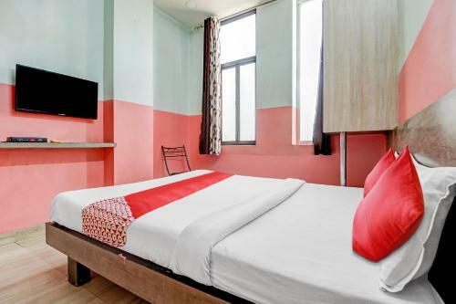 Oyo 41443 Hotel Rajwada Inn