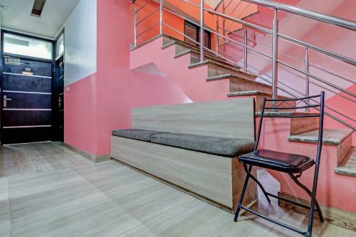 Oyo 41443 Hotel Rajwada Inn