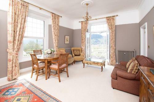 Hotel Plas Maenan Country House
