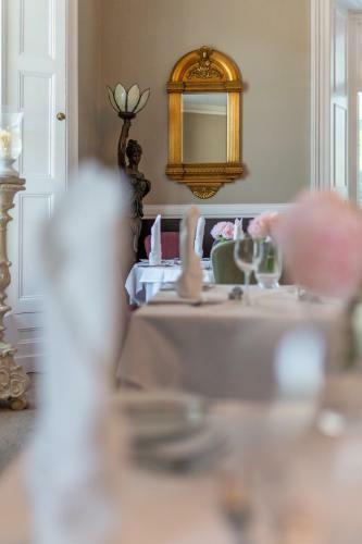 Hotel Plas Maenan Country House