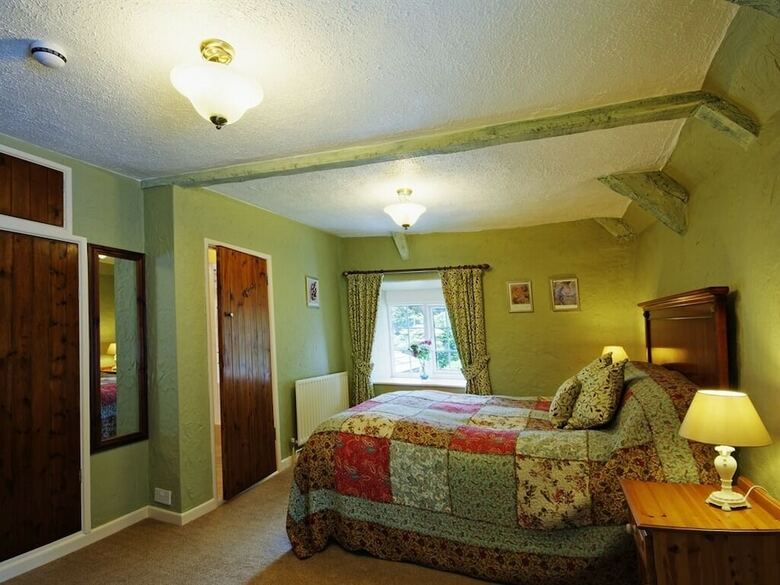 Hostal Tinhay Mill Guest House