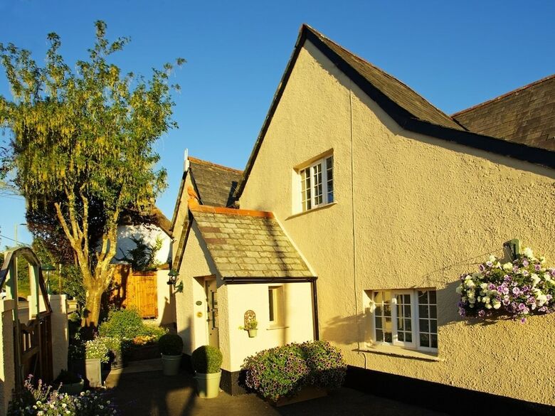 Hostal Tinhay Mill Guest House