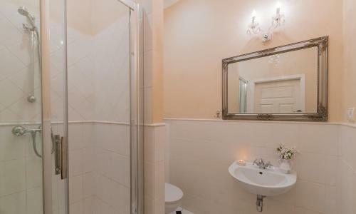 Apartamento Zamek Dobroszyce