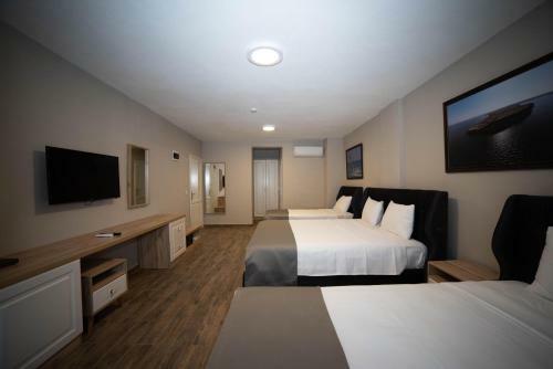 Hotel ?mroz Elia Otel
