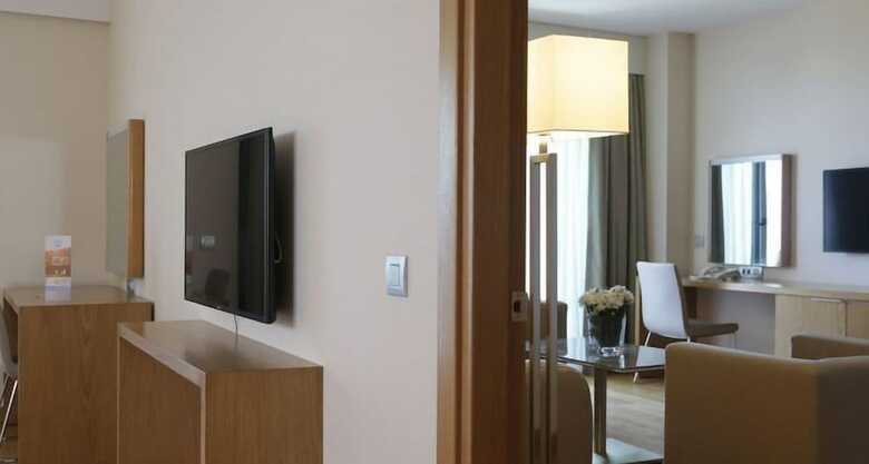 On'live Hotel