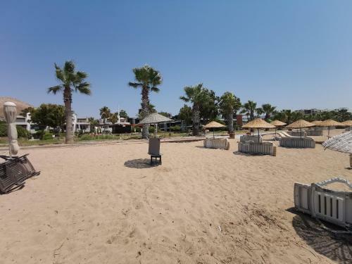 Sea And You Beachfront Apartments