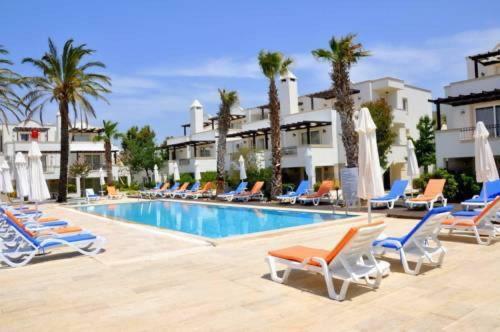 Sea And You Beachfront Apartments