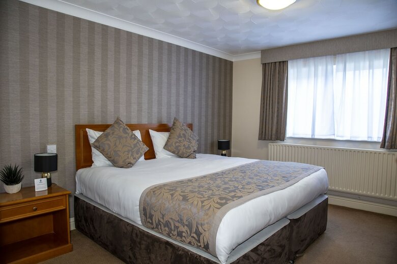 Best Western Manor Hotel