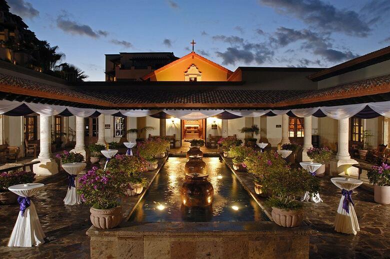 Hotel Pueblo Bonito Sunset Beach Resort & Spa