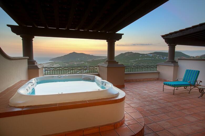 Hotel Pueblo Bonito Sunset Beach Resort & Spa