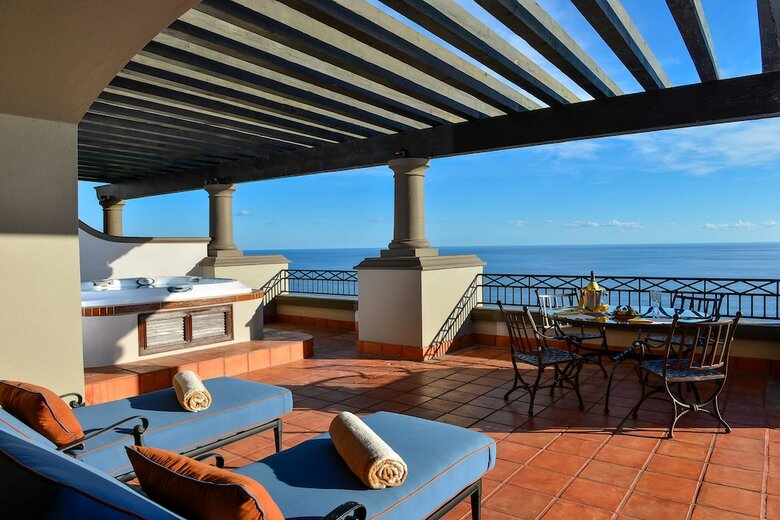 Hotel Pueblo Bonito Sunset Beach Resort & Spa