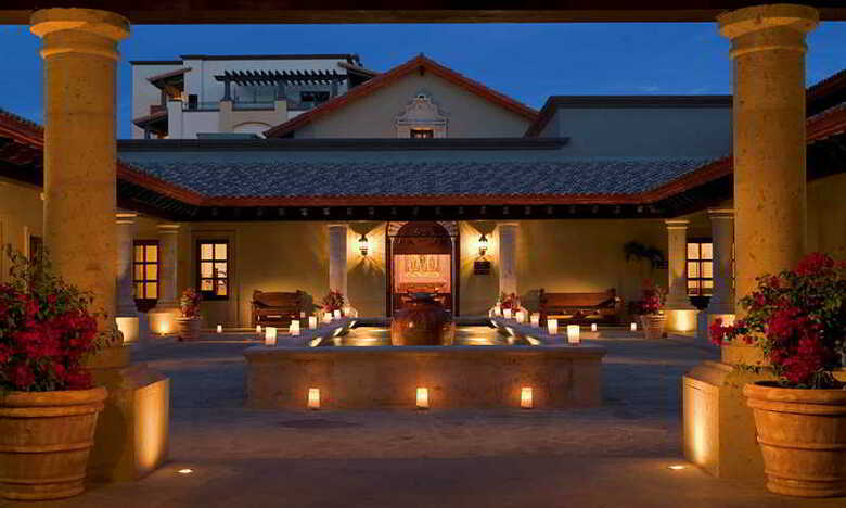 Hotel Pueblo Bonito Sunset Beach Resort & Spa