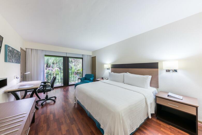 Hotel Holiday Inn Guadalajara Expo