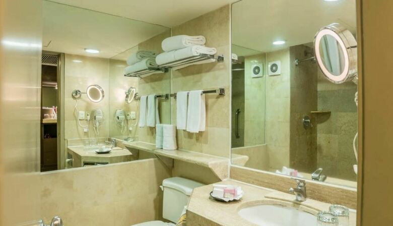 Hotel Holiday Inn Guadalajara Expo