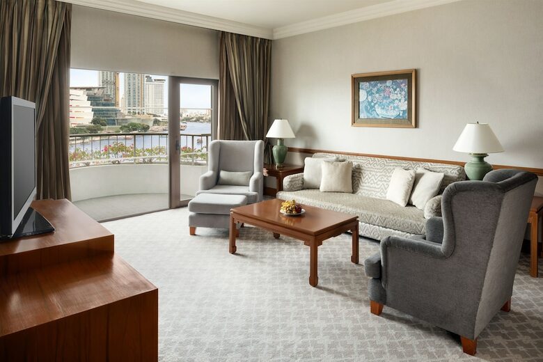 Hotel Shangri-la Bangkok