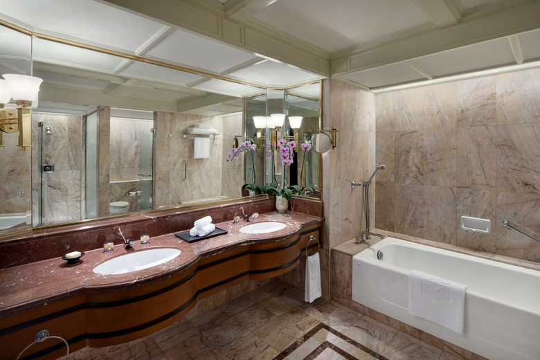 Hotel Shangri-la Bangkok