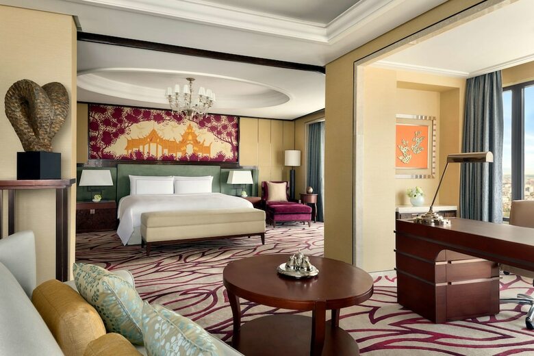 Hotel Shangri-la Bangkok