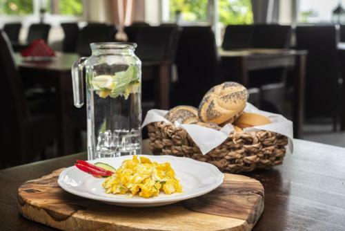 Bed & Breakfast Lawendowy Dworek