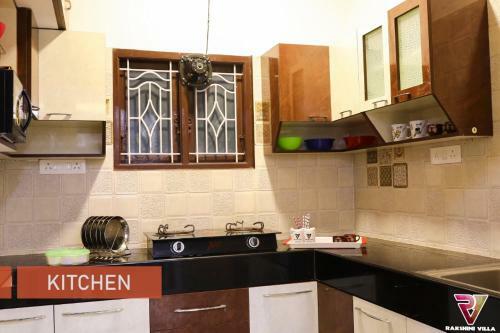 Rakshini Villa Rv Home Stay