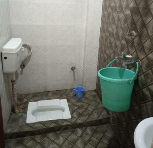 Hotel Welcome By Wb Inn, Kanpur