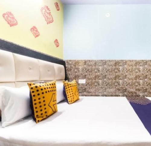 Hotel Asha Palace By Wb Inn, Kanpur