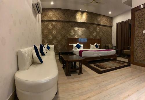 Hotel Gopinath The Grand