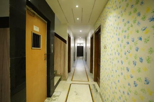 Shubh Hotel By Wb Inn, Kanpur